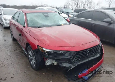 2024 Honda Accord Ex z USA, uszkodzony, nr VIN 1HGCY1F35RA092342